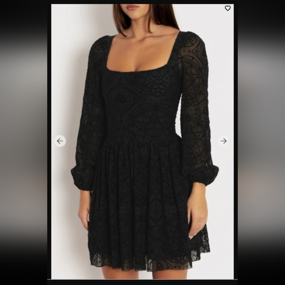 Blackmilk Enchantment Square Neck Dress, XS - Picture 2 of 11